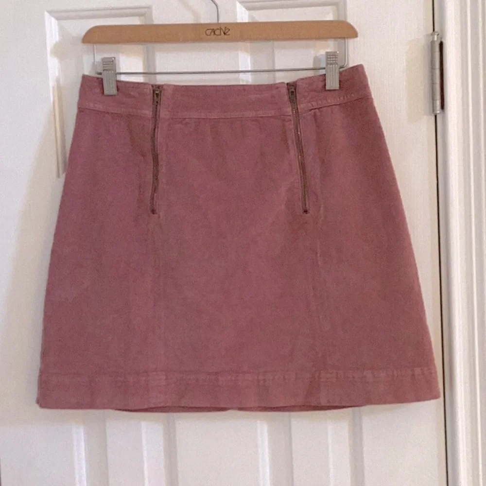 Madewell Dusty Pink Velveteen Mini w/ Front Zippers